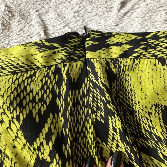 Midi snakeprint skirt - Picture 3 of 6